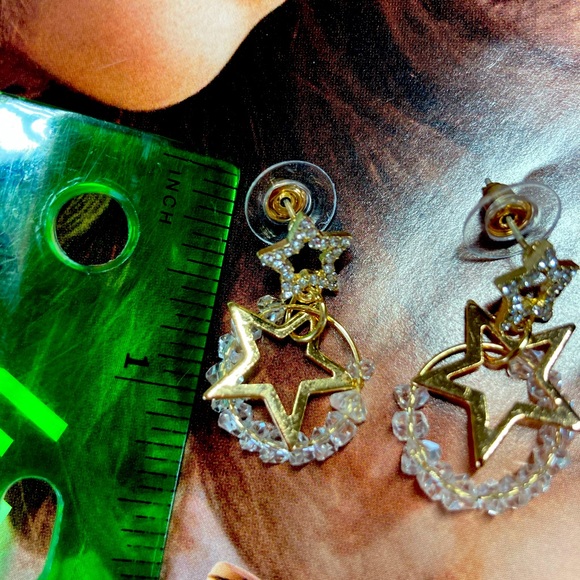 Star ⭐️ Crystals Drop Earrings - Picture 5 of 5